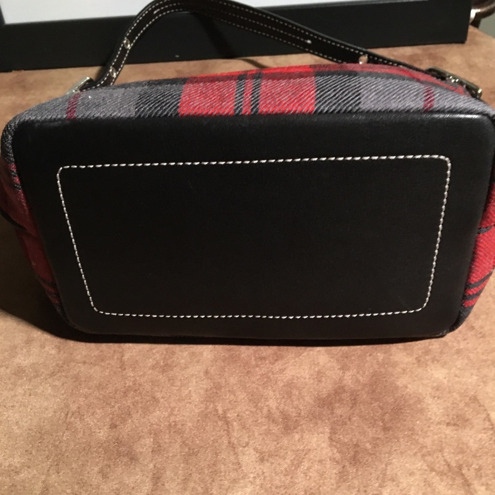 COACH PRE-LOVED VINTAGE AUTHENTIC MINI TARTAN RED WOOL & LEATHER SHOULDER BAG - Picture 10 of 13